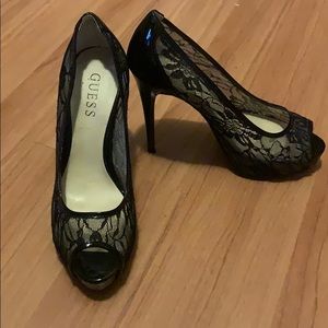 Black lace Guess high heels